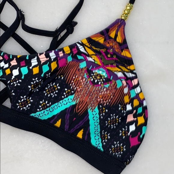 🆕 Women's Elevated Swimsuit Top NWT - Picture 10 of 10